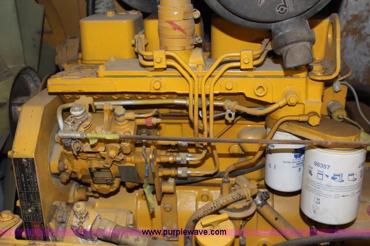 image for item G5102 1995 Vermeer V8550 rock saw