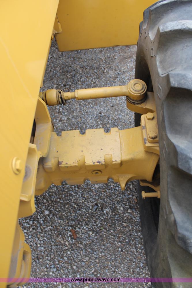 image for item G5102 1995 Vermeer V8550 rock saw