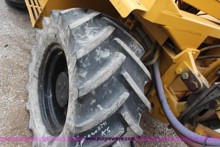 image for item G5102 1995 Vermeer V8550 rock saw