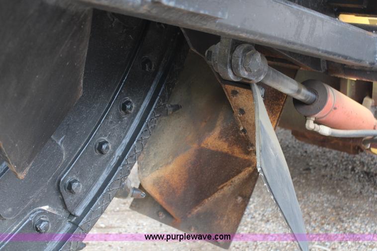 image for item G5102 1995 Vermeer V8550 rock saw