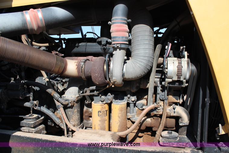 image for item G5408 1996 Caterpillar Challenger 85D tractor