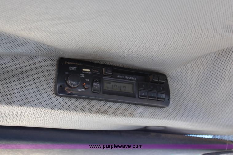 image for item G5408 1996 Caterpillar Challenger 85D tractor