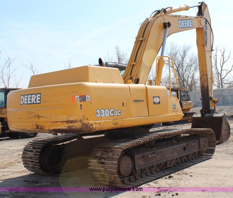 image for item G5426 2004 John Deere 330C LC excavator