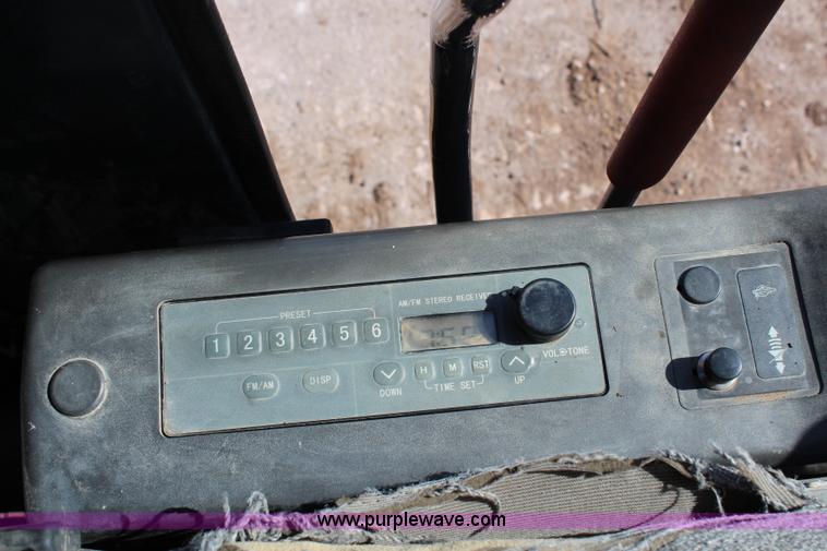 image for item G5426 2004 John Deere 330C LC excavator