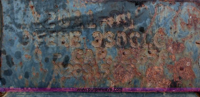 image for item G5426 2004 John Deere 330C LC excavator