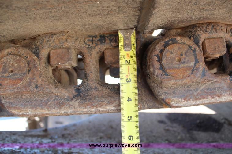 image for item G5426 2004 John Deere 330C LC excavator