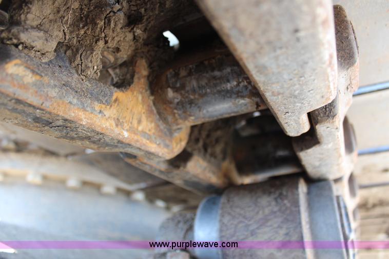 image for item G5426 2004 John Deere 330C LC excavator