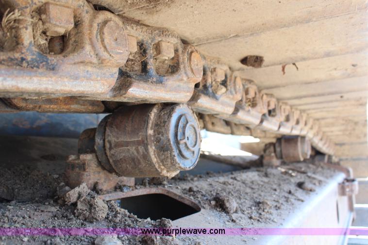 image for item G5426 2004 John Deere 330C LC excavator