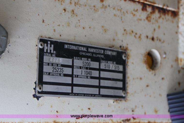 image for item G5437 International 510 wheel loader