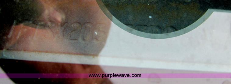 image for item G5687 2005 Ford F250 SuperCab pickup truck