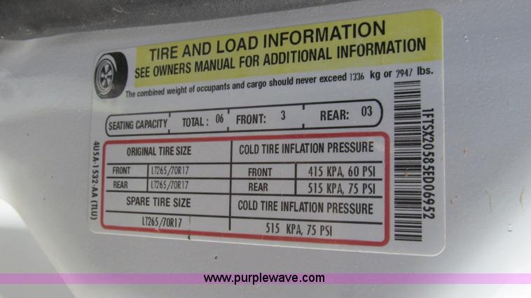 image for item G5687 2005 Ford F250 SuperCab pickup truck