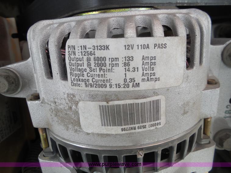 image for item G7833 2001 Ford F350 Super Duty utility truck