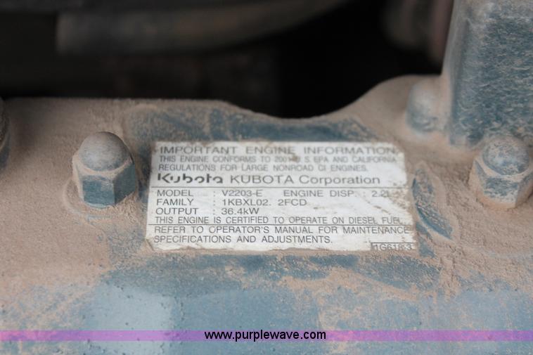 image for item H3676 2002 Bobcat 763 skid steer