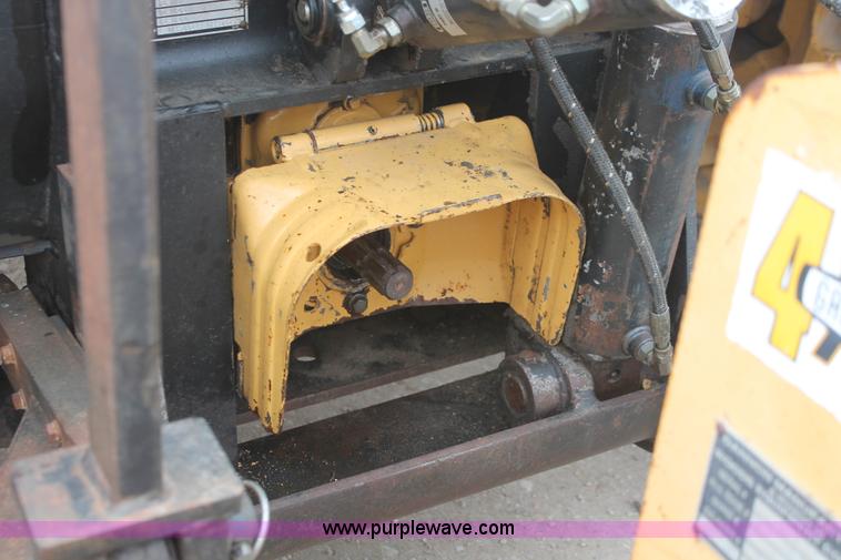 image for item H3736 1994 Ford 455D landscape loader