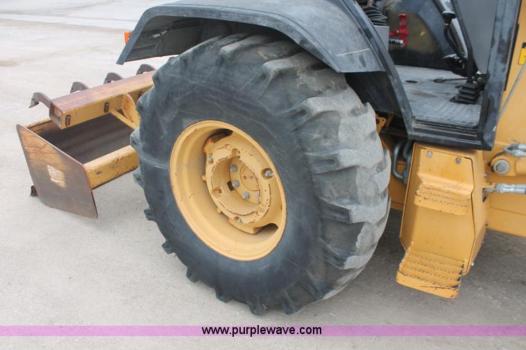 image for item H3736 1994 Ford 455D landscape loader