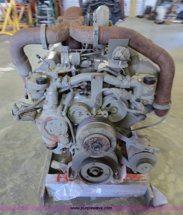 image for item S9632 Detroit Diesel 8V-92 12.1L diesel engine