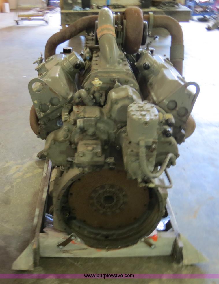 image for item S9632 Detroit Diesel 8V-92 12.1L diesel engine