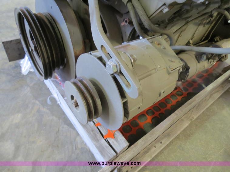 image for item S9632 Detroit Diesel 8V-92 12.1L diesel engine