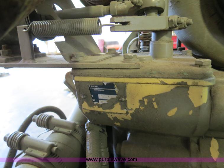 image for item S9632 Detroit Diesel 8V-92 12.1L diesel engine
