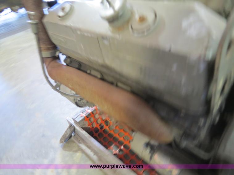 image for item S9632 Detroit Diesel 8V-92 12.1L diesel engine
