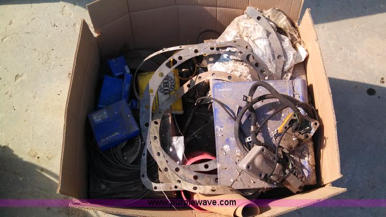 image for item V9952 Assorted Volvo A30 parts