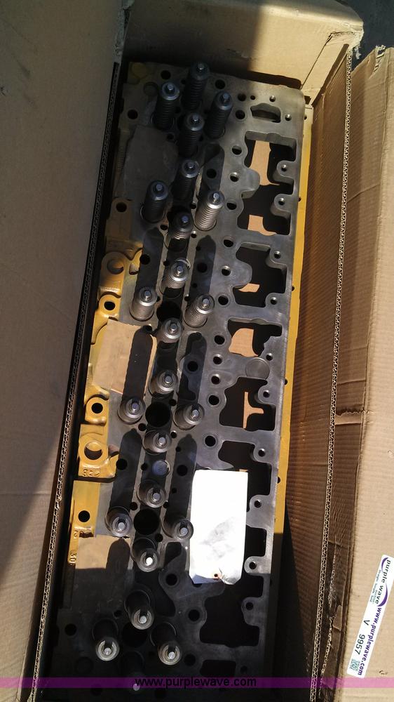 image for item V9957 Rebuilt cylinder head for Cumming M11 diesel engine