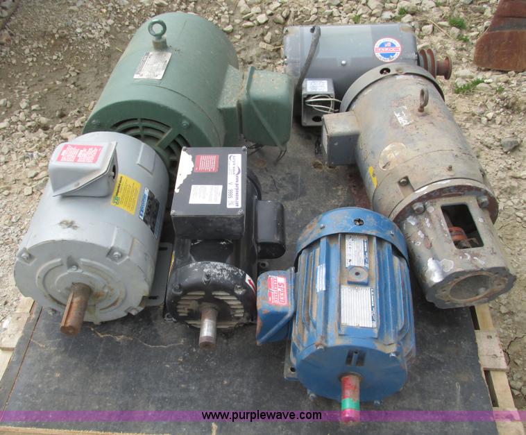 image for item V9995 (6) electric motors