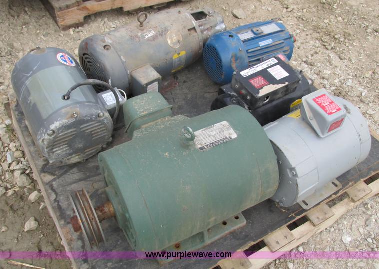 image for item V9995 (6) electric motors