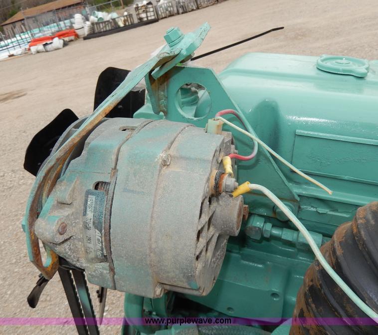 image for item W9937 Detroit 453 four cylinder diesel engine