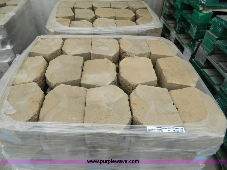 image for item AD9736 (100) landscape bricks