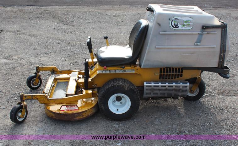 image for item AJ9605 Walker ZTR lawn mower