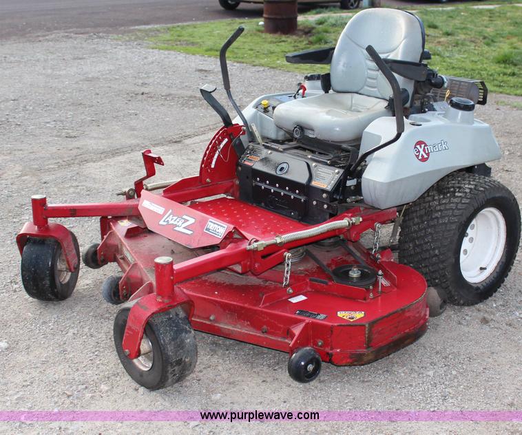 image for item AJ9606 Exmark Lazer Z ZTR lawn mower