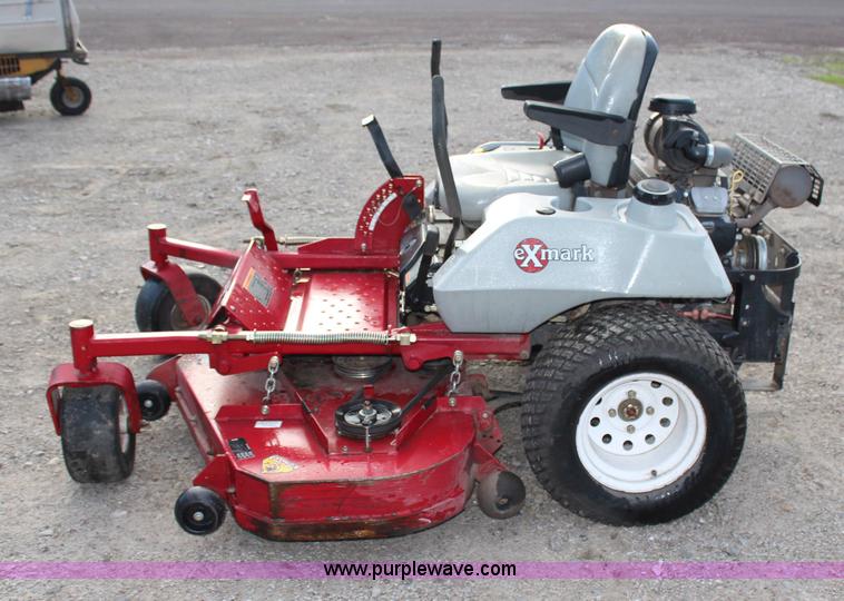 image for item AJ9606 Exmark Lazer Z ZTR lawn mower