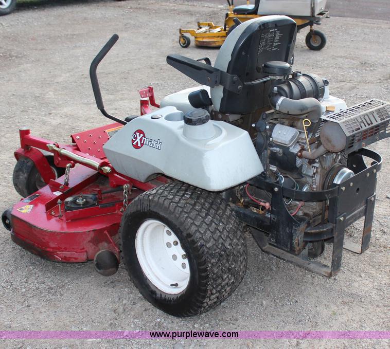 image for item AJ9606 Exmark Lazer Z ZTR lawn mower