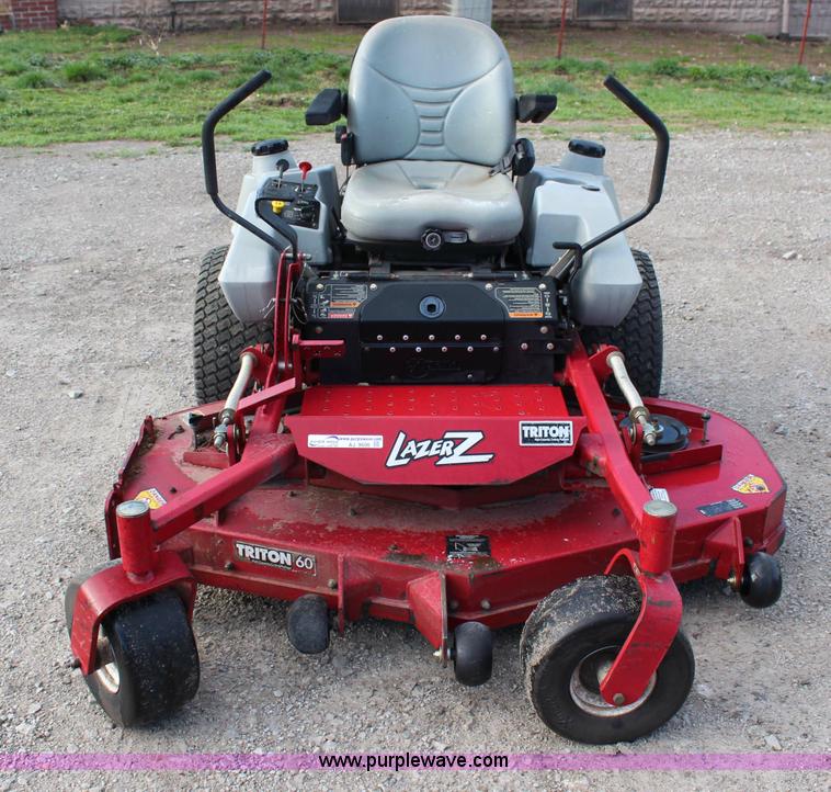 image for item AJ9606 Exmark Lazer Z ZTR lawn mower