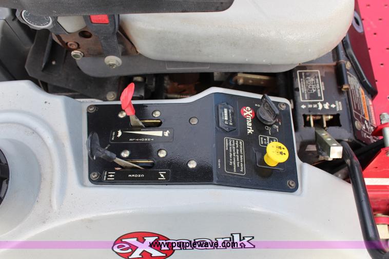 image for item AJ9606 Exmark Lazer Z ZTR lawn mower