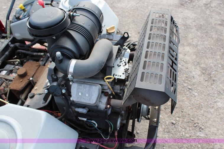 image for item AJ9606 Exmark Lazer Z ZTR lawn mower