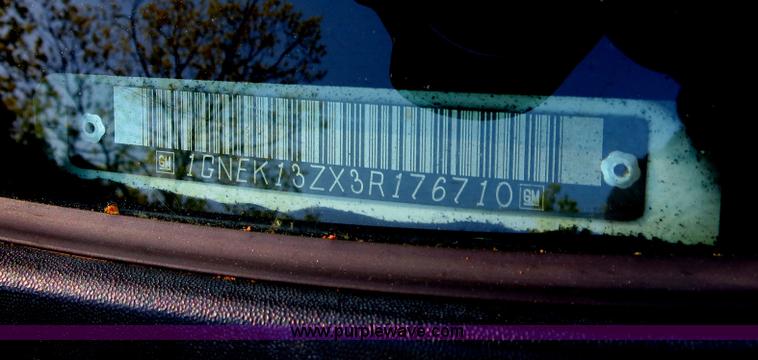 image for item B4752 2003 Chevrolet Tahoe Z71 SUV