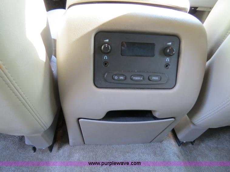 image for item B4752 2003 Chevrolet Tahoe Z71 SUV