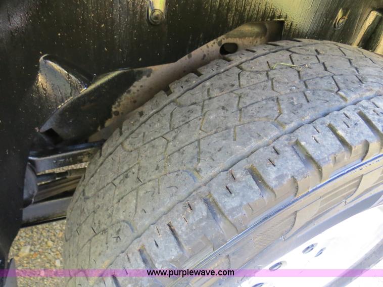 image for item B4752 2003 Chevrolet Tahoe Z71 SUV