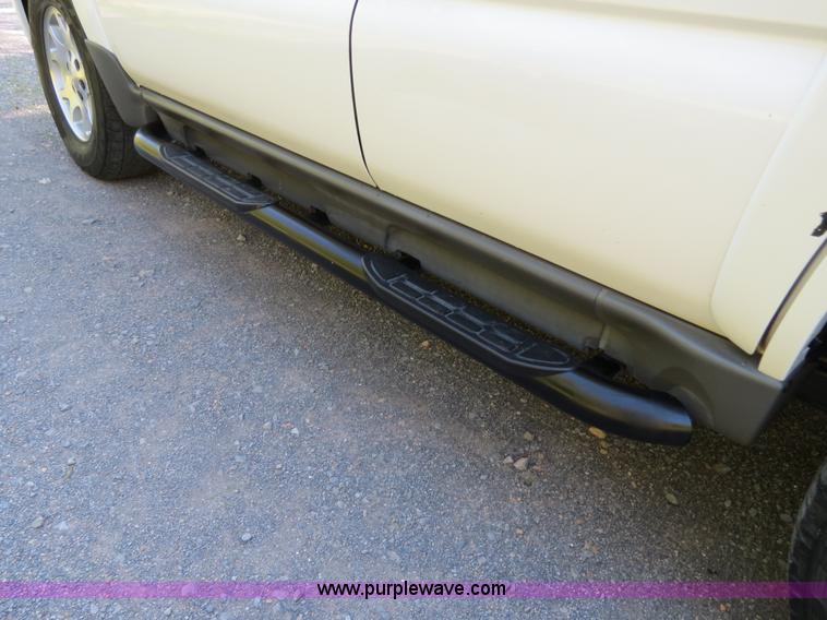 image for item B4752 2003 Chevrolet Tahoe Z71 SUV