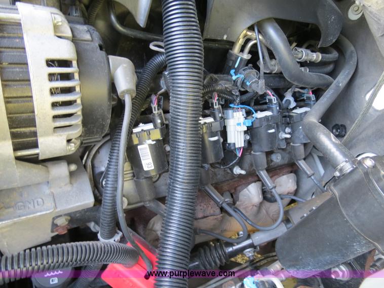 image for item B4752 2003 Chevrolet Tahoe Z71 SUV