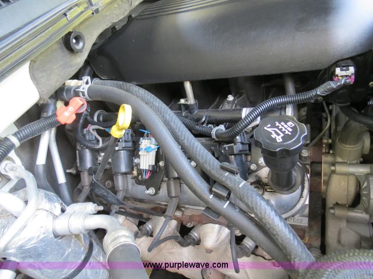 image for item B4752 2003 Chevrolet Tahoe Z71 SUV