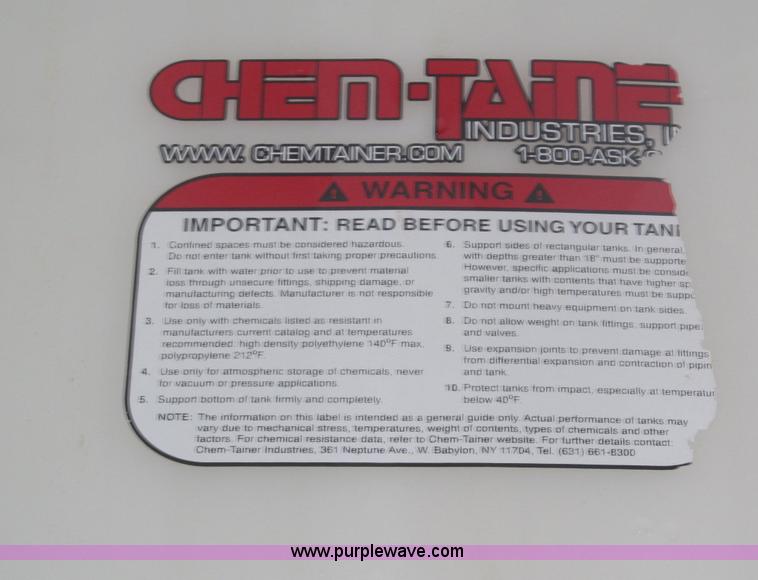 image for item B5468 1,500 gallon vertical poly storage tank