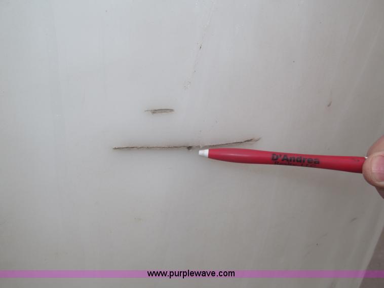 image for item B5468 1,500 gallon vertical poly storage tank