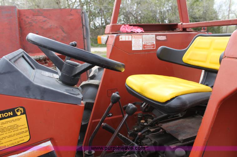 image for item C1056 Fiat Hesston 70-66 tractor