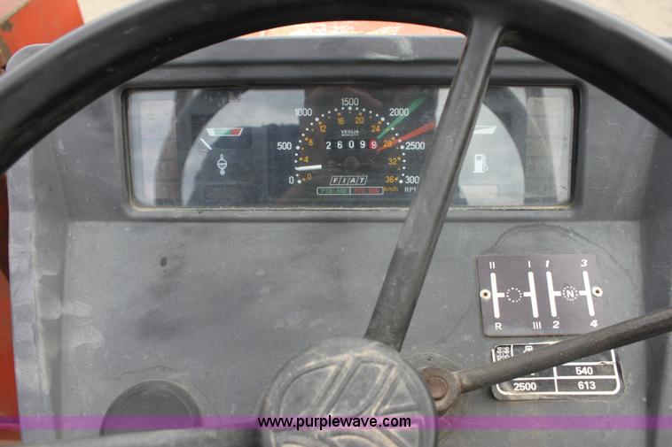 image for item C1056 Fiat Hesston 70-66 tractor