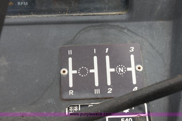 image for item C1056 Fiat Hesston 70-66 tractor