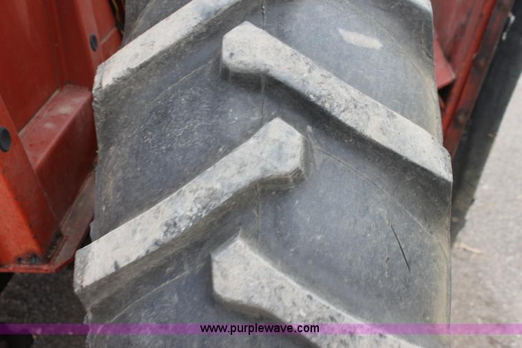 image for item C1056 Fiat Hesston 70-66 tractor