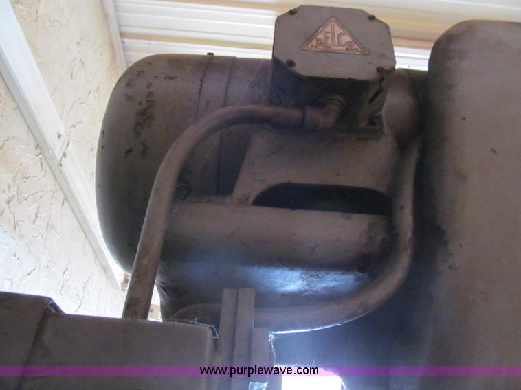 image for item D7319 Cincinnati 24" drill